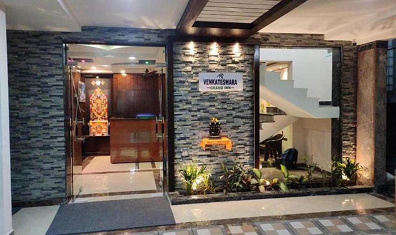 Fabhotel Nb Venkateswara Grand Inn Tirupati Esterno foto